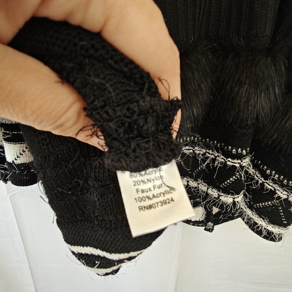 Ming Wang Faux Fur Trim Knit Cape In Black Fringe White Size Medium - Picture 11 of 12